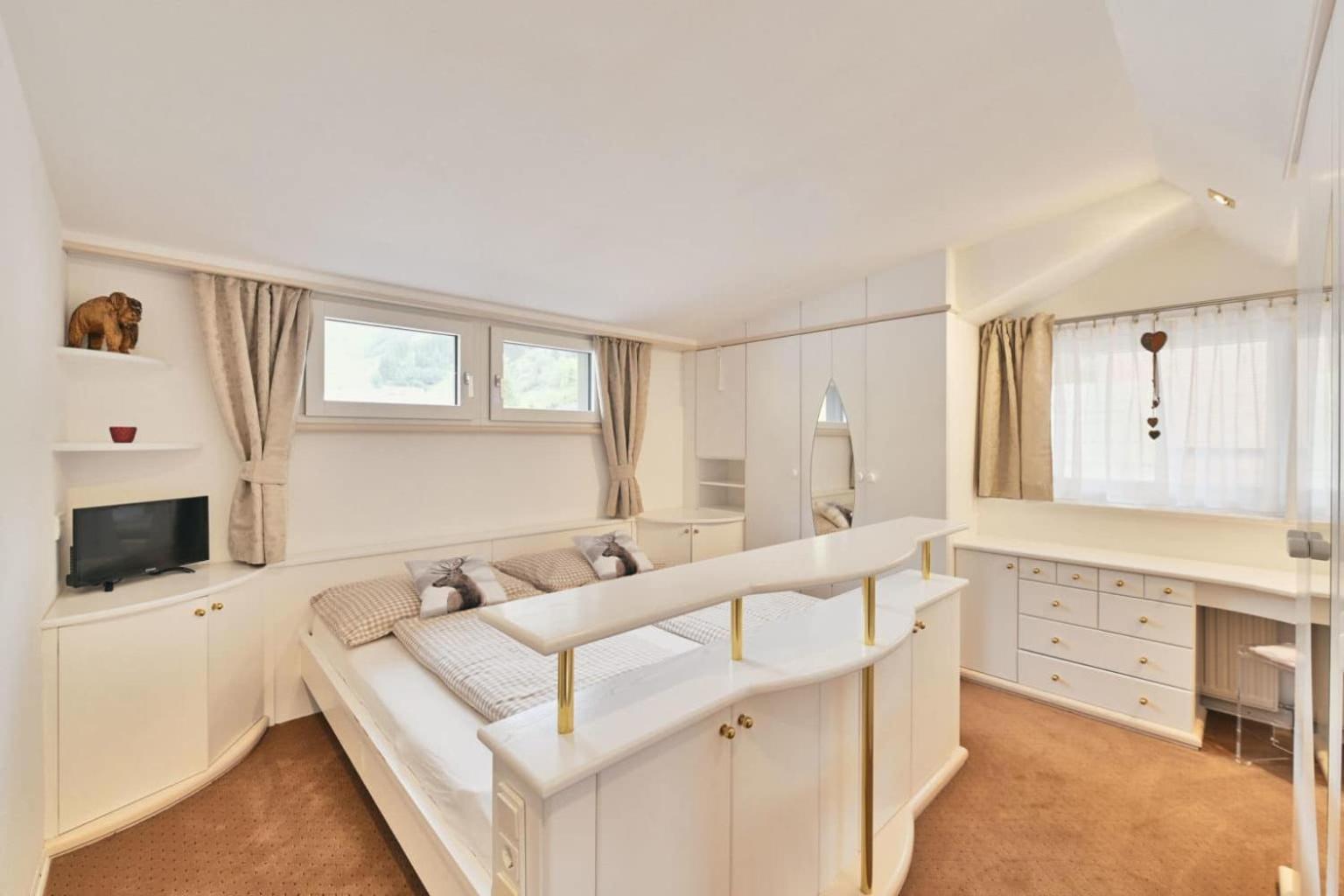 Haus Flexen Rooms & Apartments Stuben am Arlberg Exteriör bild